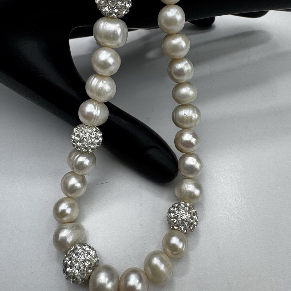 Freshwater Pearl Necklace With Sparkling Pave Crystal Beads Elegant Adjustable - Picture 5 of 9